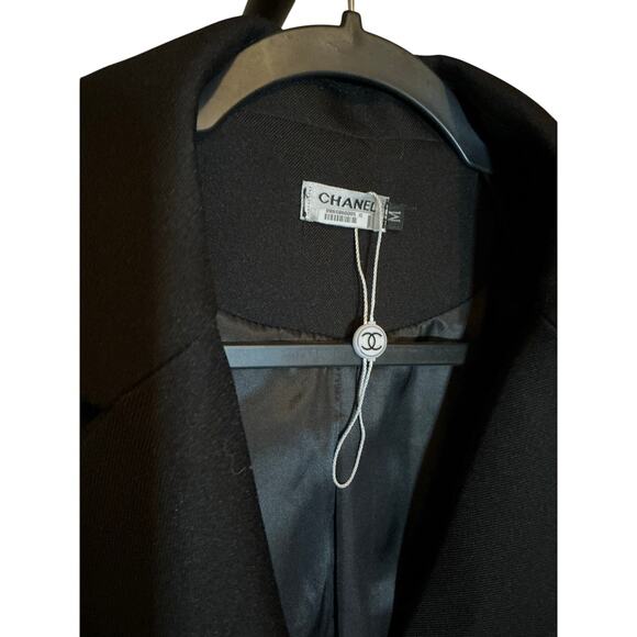 Chanel Logo Patch Blazer CC Crest Buttons Runway Jacket - Picture 2 of 16